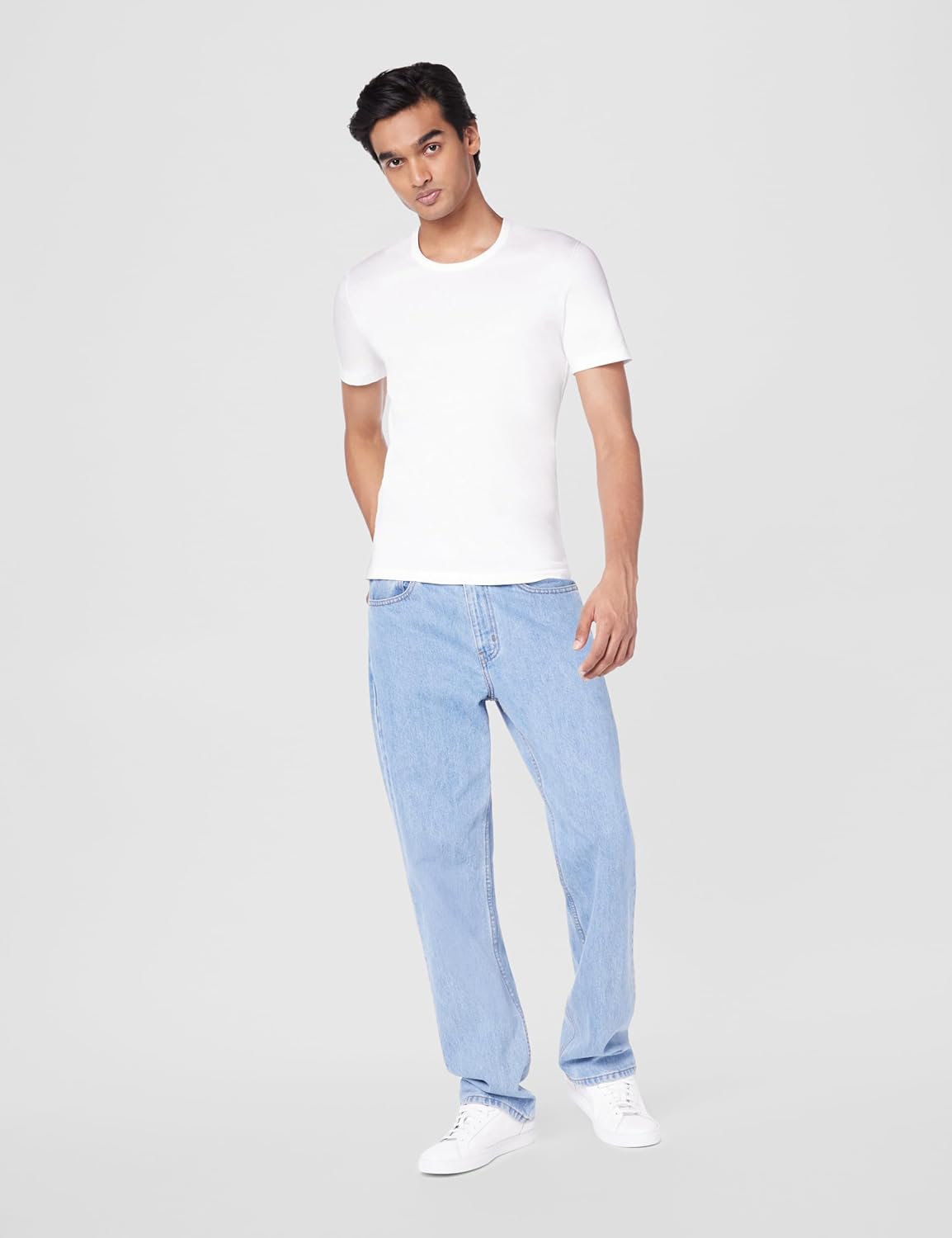 Kit 3 camisetas  Hugo Boss masculinas de algodão e gola redonda